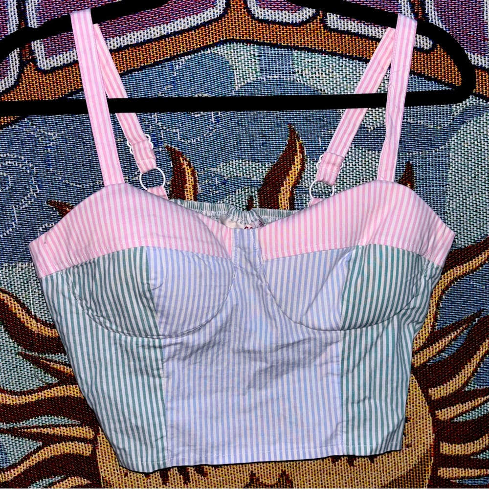 Pinstripe picnic crop top! Size L
